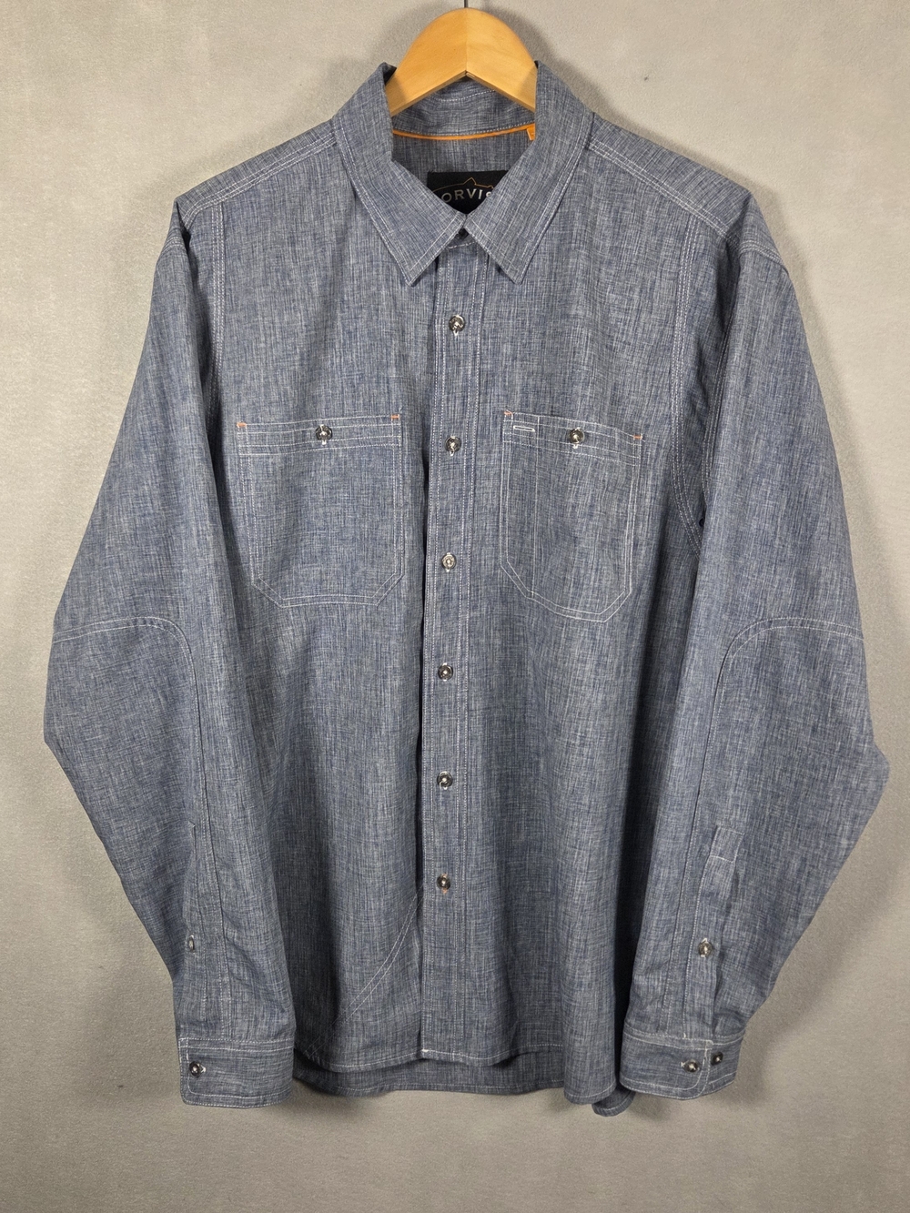 Orvis men's long-sleeve tech chambray work shirt (K514)
